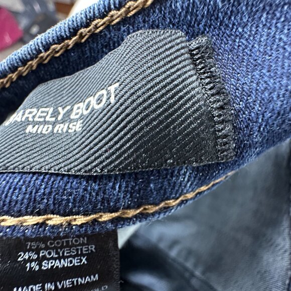 Express Barely Bootcut Jeans Womens Size 4R Mid Rise Medium Wash Stretch Blue - Picture 7 of 13